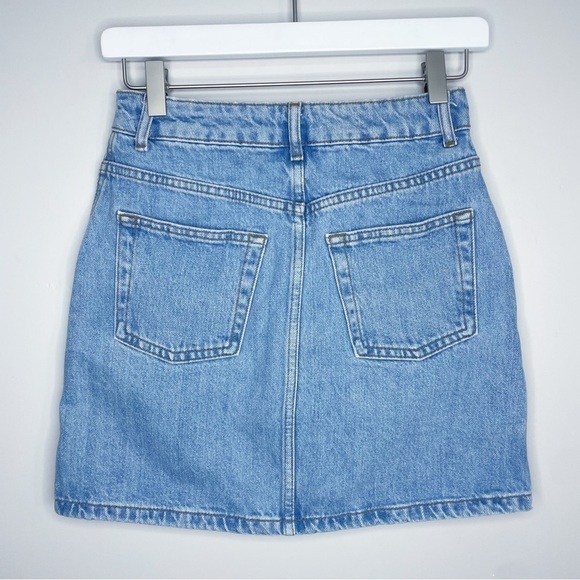 TOPSHOP Light Blue Denim Mini Skirt Size 2 - Picture 3 of 5